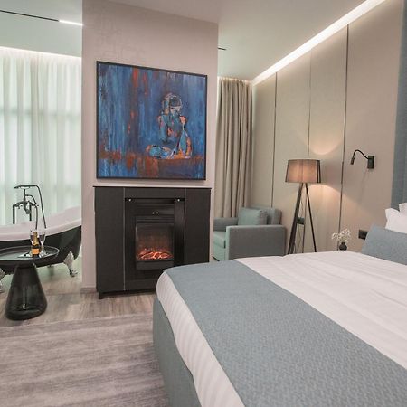 Hotel Dirista Shkoder Ngoại thất bức ảnh