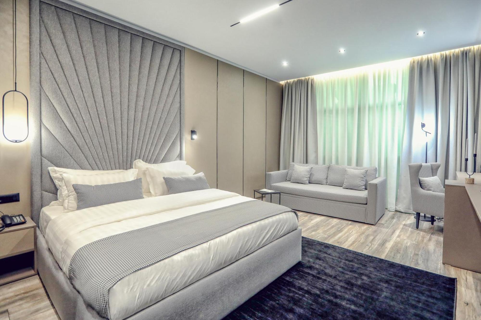 Hotel Dirista Shkoder Ngoại thất bức ảnh