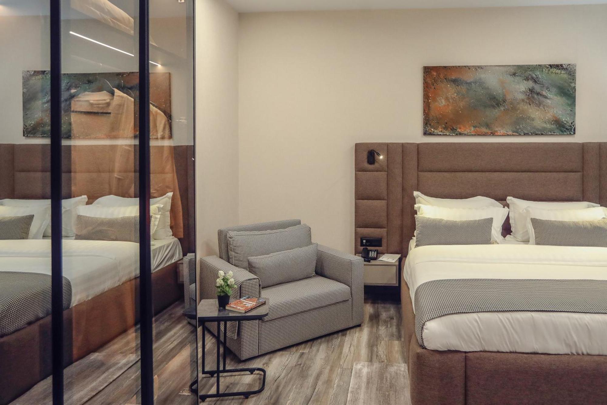 Hotel Dirista Shkoder Ngoại thất bức ảnh