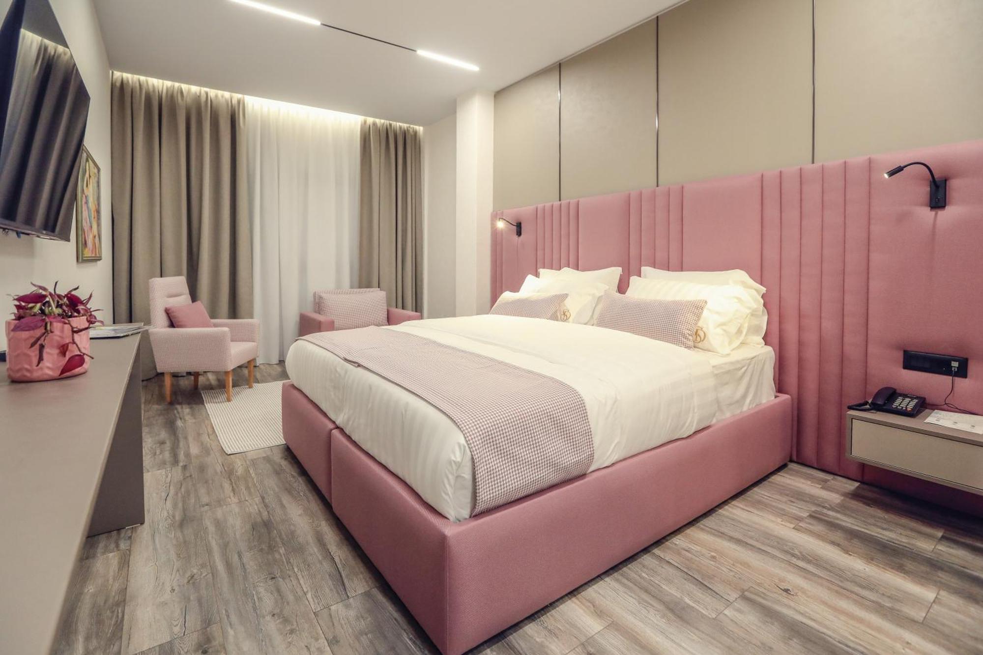 Hotel Dirista Shkoder Ngoại thất bức ảnh